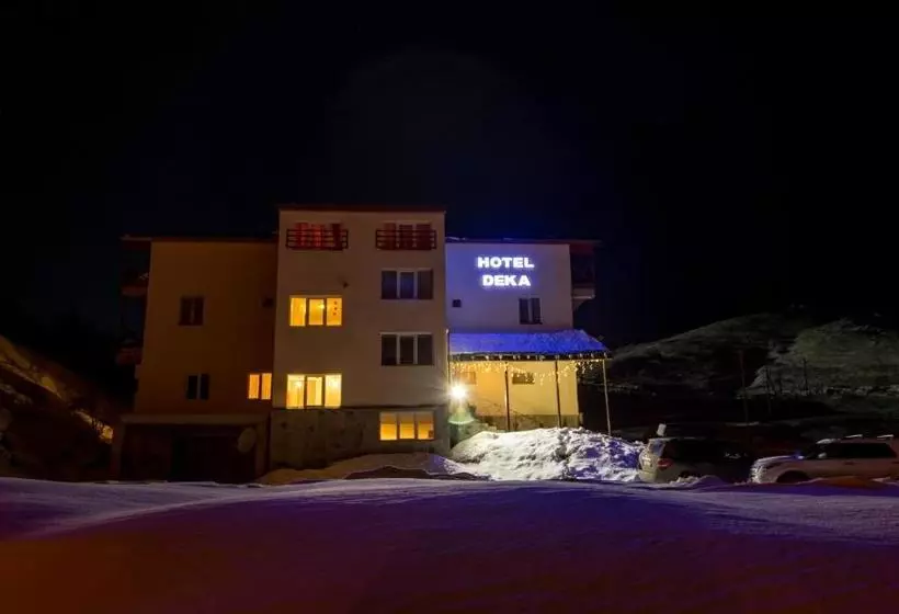 هتل Deka