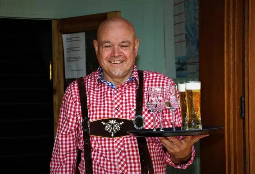 Hotelli Landgasthof Mamoosen