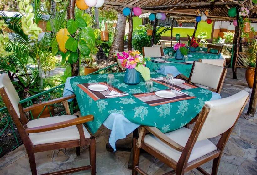 هتل Papillon Garden Bar Villas