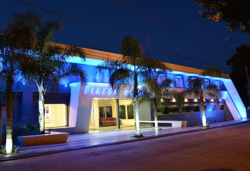 Hotel Piazza