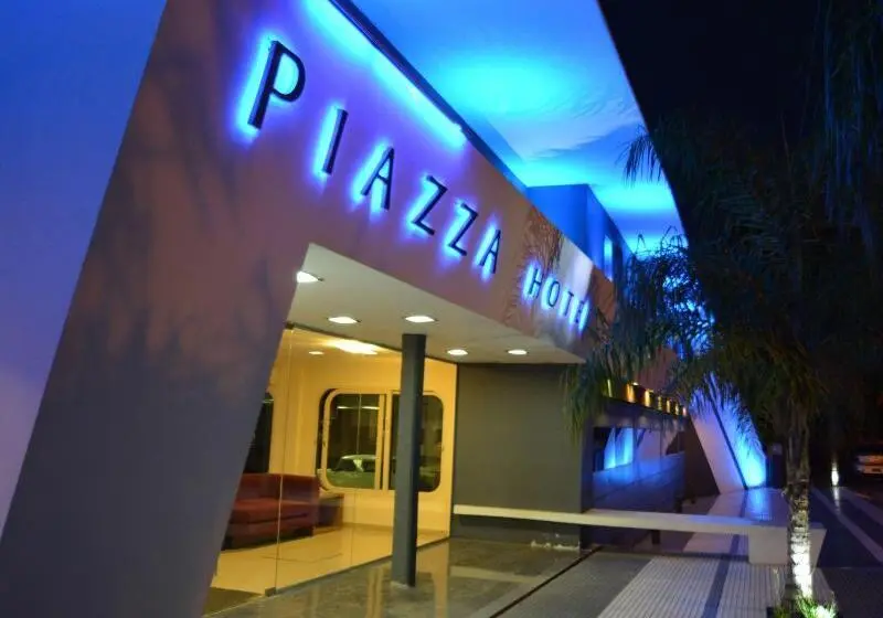 Hotelli Piazza