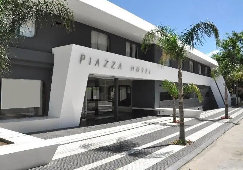 Hotelli Piazza