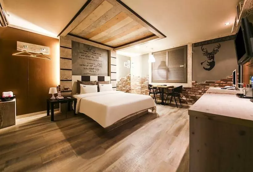 Hotelli Jtop Cheonan