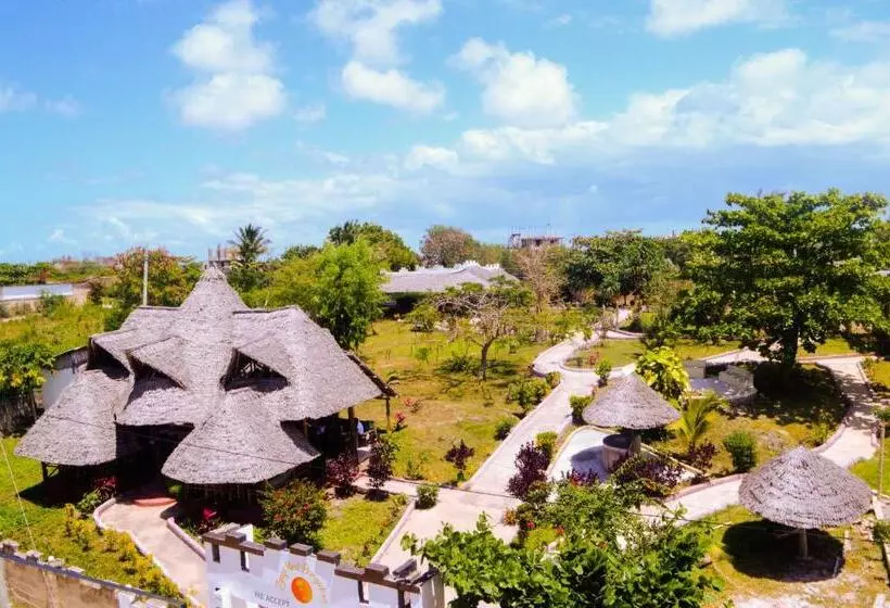 ホテル Zanzi Rest Bungalow