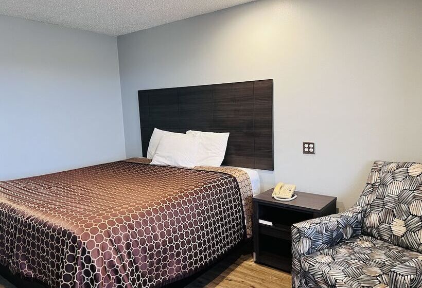 فندق على الطريق Coachway Inn