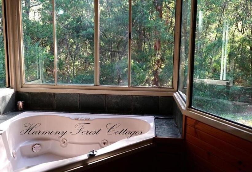 استراحتگاه Harmony Forest Cottages & Lake Side Lodge