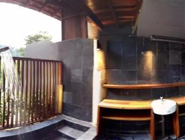 リゾートホテル The Shorea
