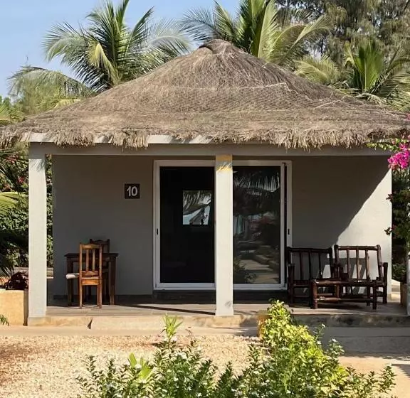 هتل Casa Coco Ii
