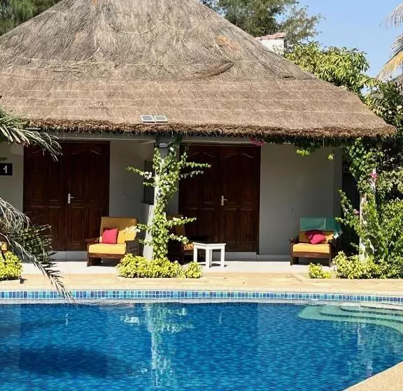 هتل Casa Coco Ii