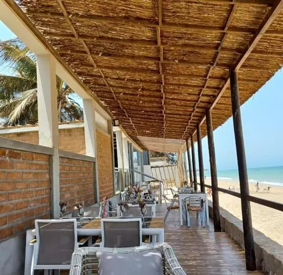 هتل Casa Coco Ii