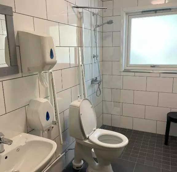 Retkeilymaja Birkelunden Bed & Breakfast