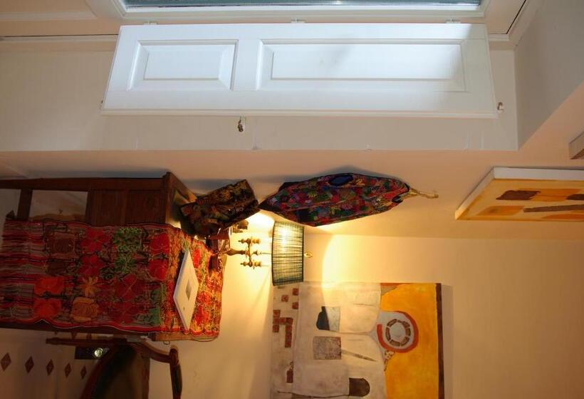 Bed and Breakfast Aci E Galatea