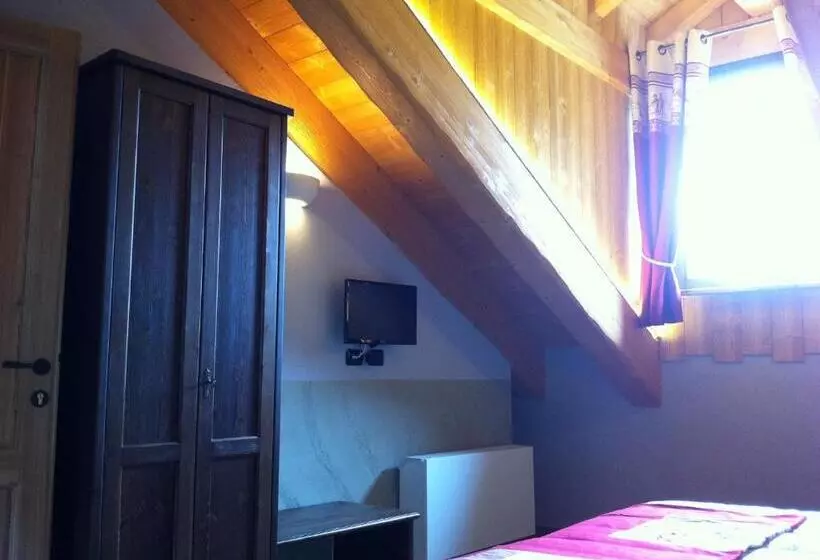 Aamiaismajoitus (B&B) Alpe Rebelle