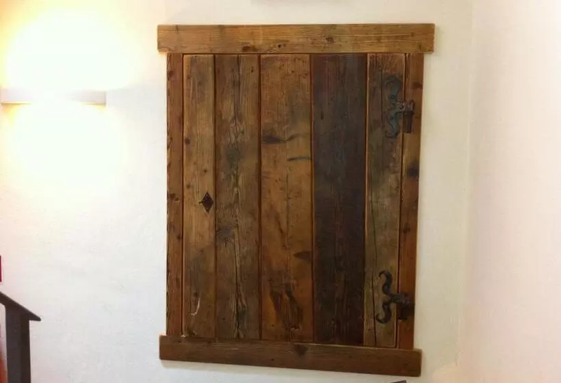 Aamiaismajoitus (B&B) Alpe Rebelle