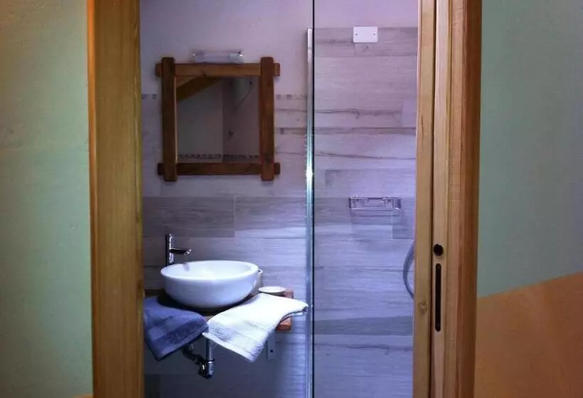 Aamiaismajoitus (B&B) Alpe Rebelle