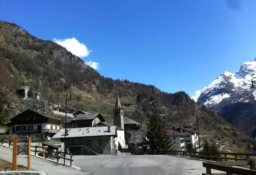 Aamiaismajoitus (B&B) Alpe Rebelle