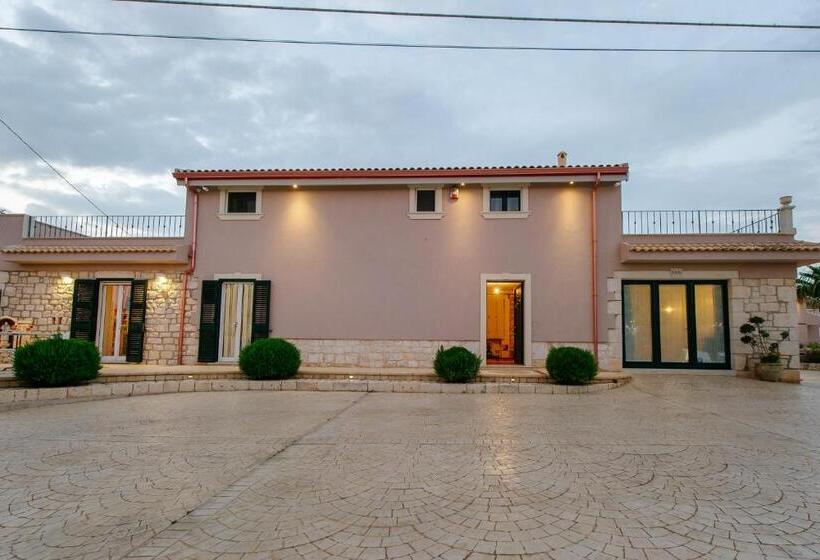 مبيت وإفطار Barokhouse