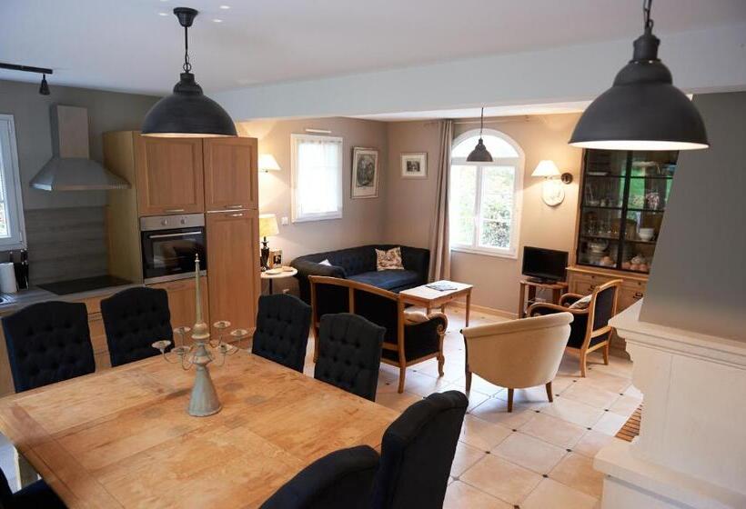 مبيت وإفطار Chateau De La Moriniere