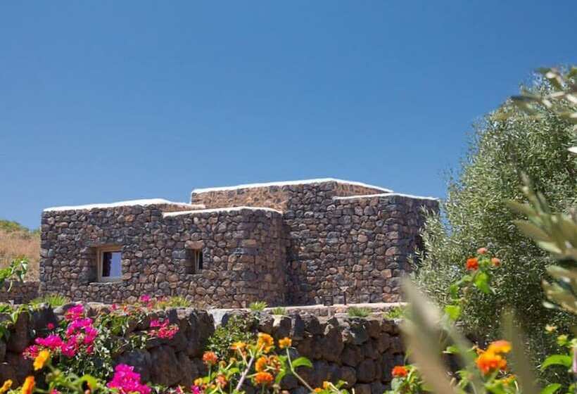 צימר Dammusi Al Qubba Wellness & Resort