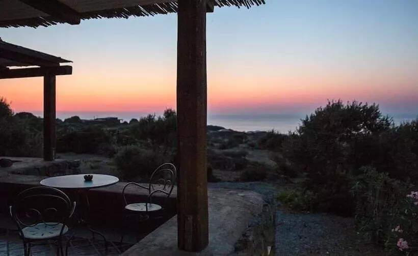 Aamiaismajoitus (B&B) Dammusi Al Qubba Wellness & Resort