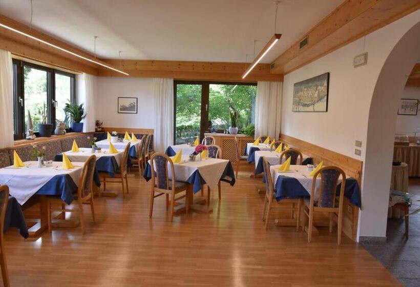 住宿加早餐  Garni Glurnserhof