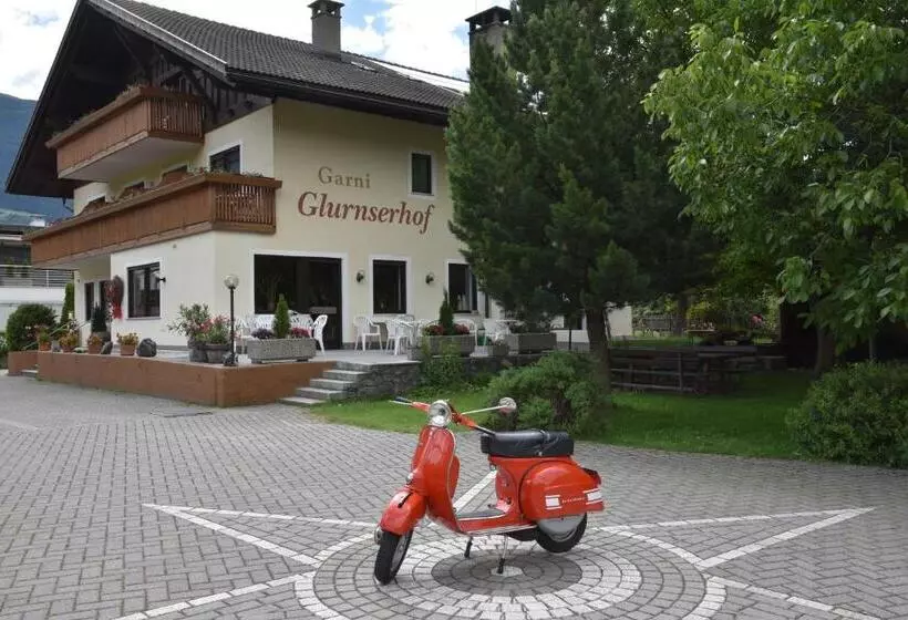 ベッドアンドブレックファースト Garni Glurnserhof