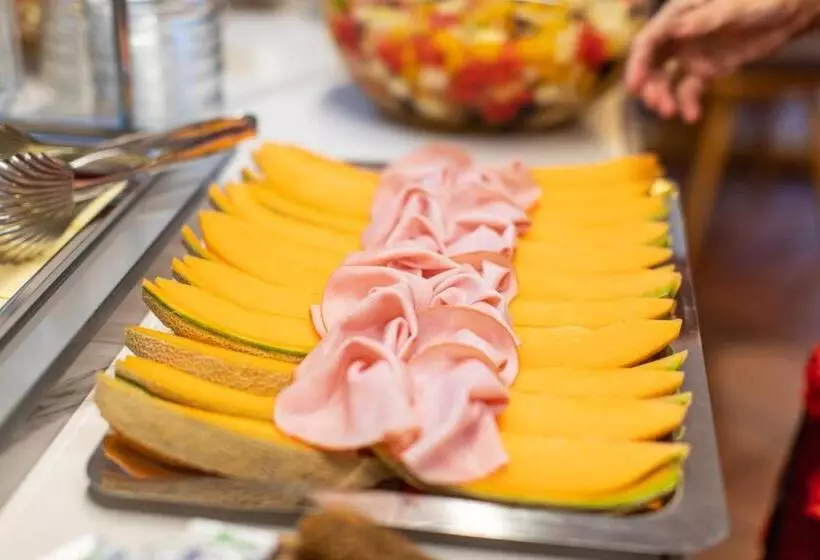 ベッドアンドブレックファースト Garni Glurnserhof