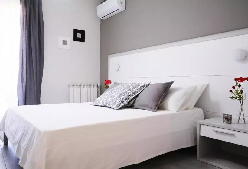 تختخواب و صبحانه Sikania Casa Diamond
