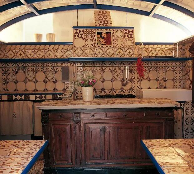 مبيت وإفطار Villa Laetitia