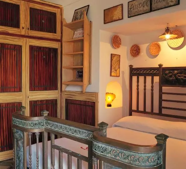 Aamiaismajoitus (B&B) Villa Laetitia