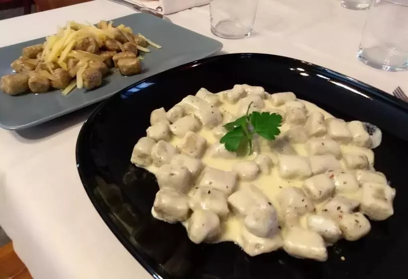 ホテル Albergo Ristorante Coppa