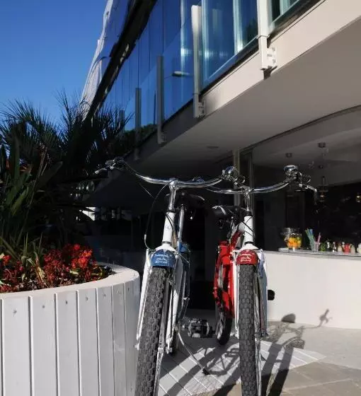 Hotelli Caribia Pinarella