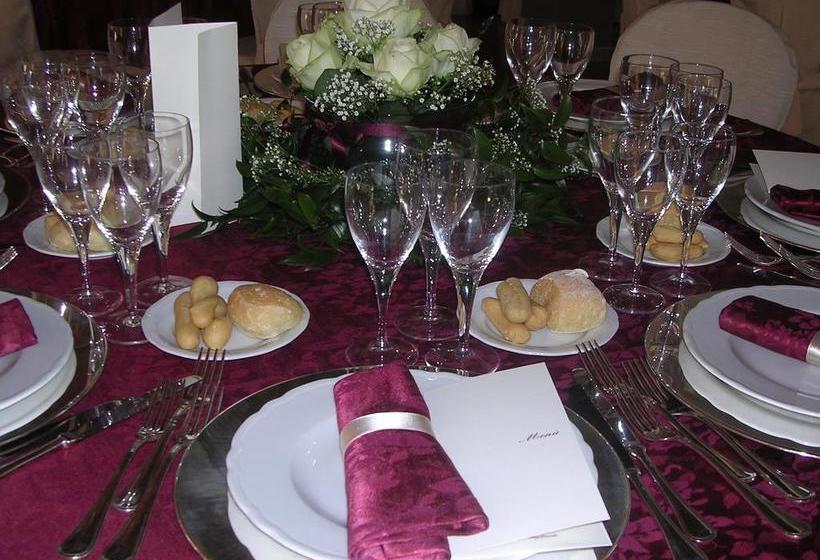 فندق Cascina Govean