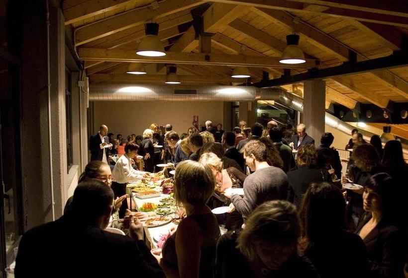 فندق Cascina Govean