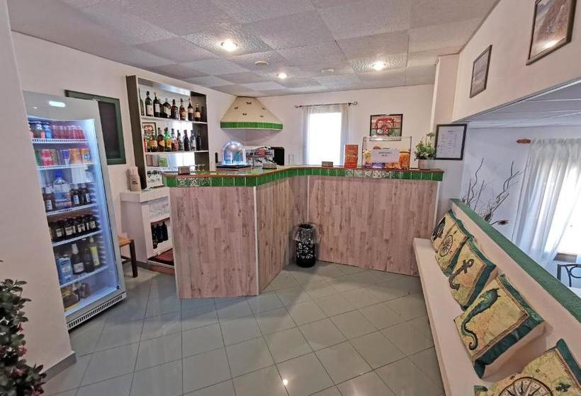 Отель Del Porto