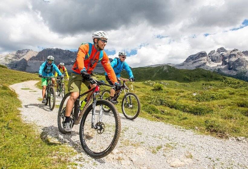 בית מלון כפרי Dolomeet Boutique