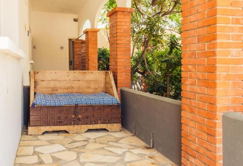 בית מלון כפרי Le Lido