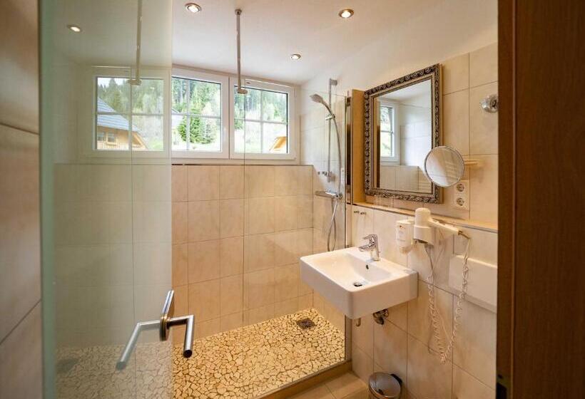 Hotel & Restaurant Grüner Baum   Die Grüne Oase Am Feldberg