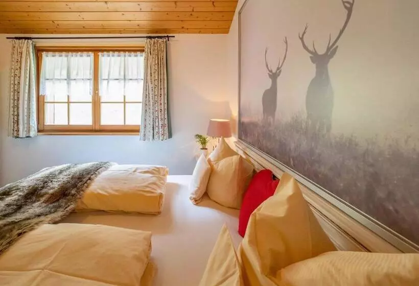 ホテル & Restaurant Grüner Baum   Die Grüne Oase Am Feldberg