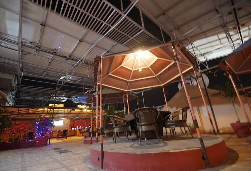 בית מלון כפרי Royal Palazzo