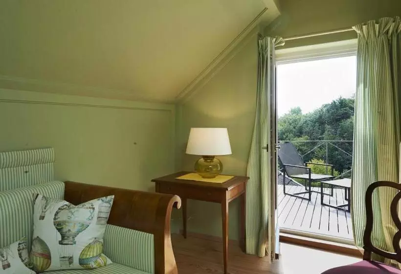 Hotelli Schloss Englar