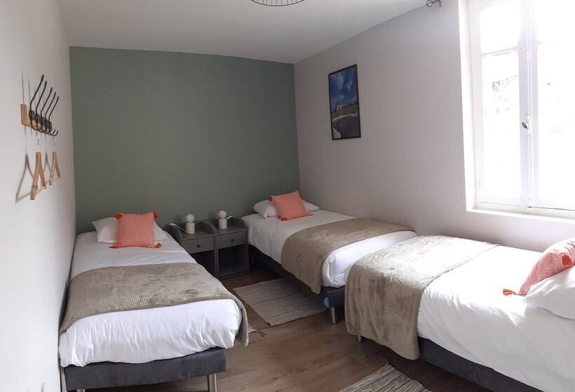 ユースホステル Le Refuge Du Célé