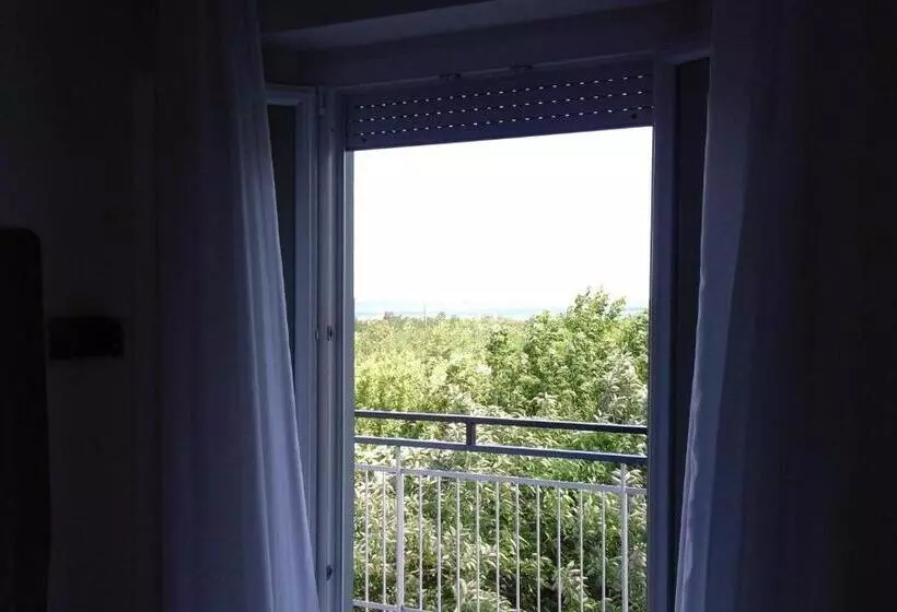 B&b   Meuble    Hotel  Cordiale