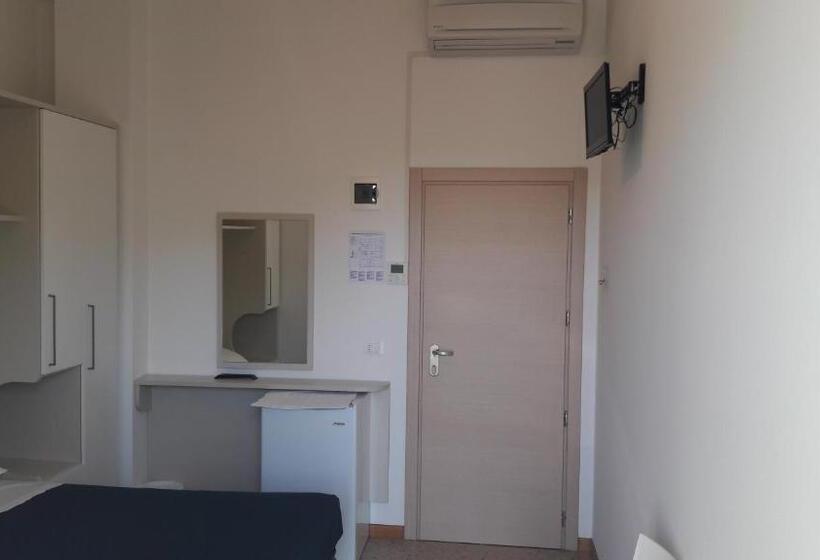 B&b   Meuble    Hotel  Cordiale