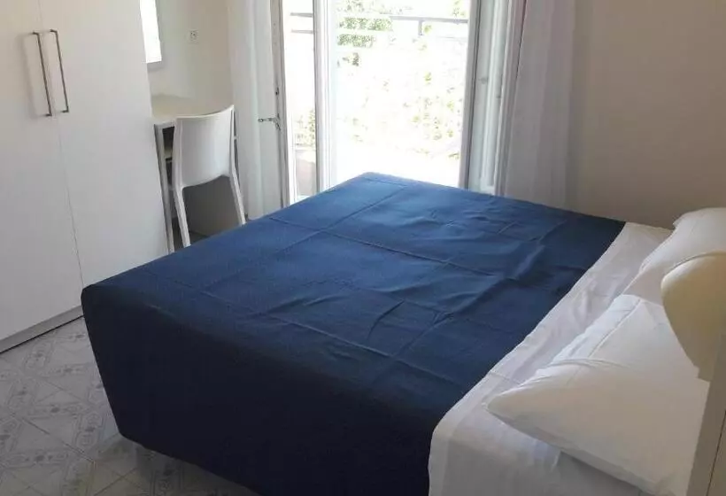 B&b   Meuble    Hotel  Cordiale