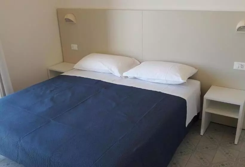 B&b   Meuble    Hotel  Cordiale