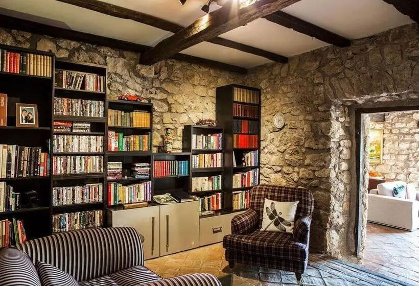 Aamiaismajoitus (B&B) Casale San Pietro