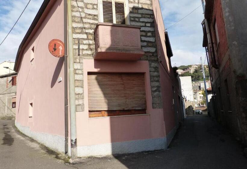 مبيت وإفطار Il Pozzo Dei Desideri