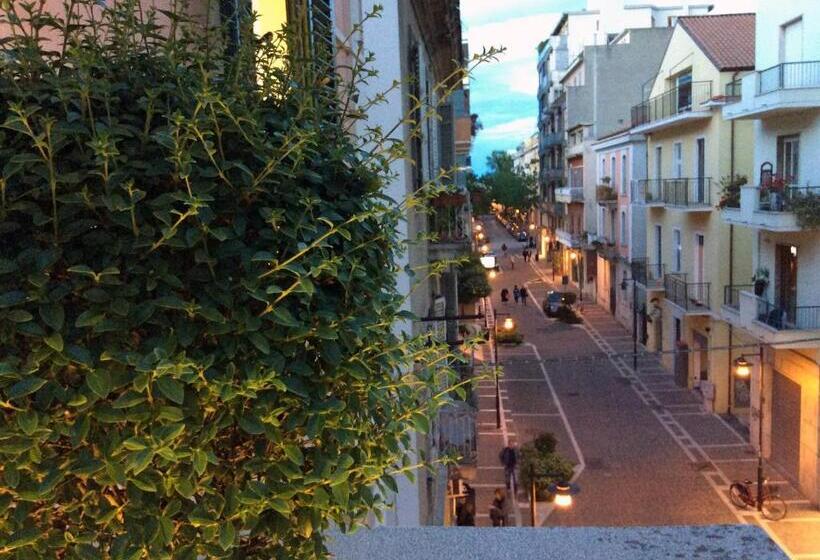 تختخواب و صبحانه Maison Fleurie