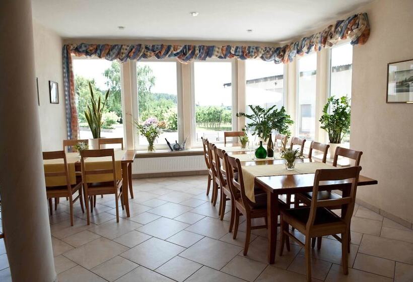 فندق Felshof   Weingut & Gästehaus